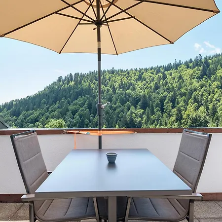 Mental Fit, Schwarzwald דירה